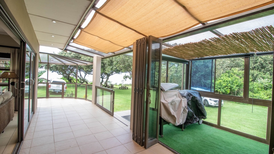 7 Bedroom Property for Sale in Marshstrand Eastern Cape